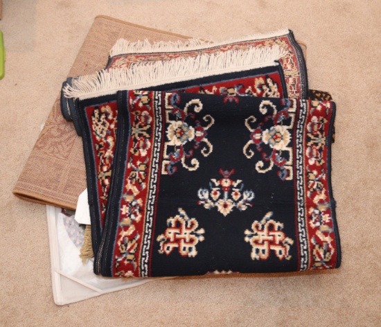 RUGS AND WALL TAPESTRY