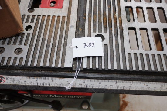 TABLE SAW