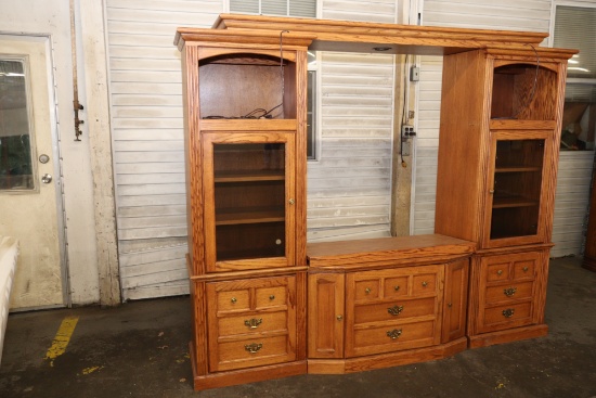 WALL UNIT