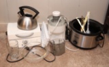 SMALL KITCHEN APPLIANCES