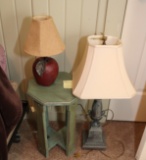 SIDE TABLE AND LAMPS