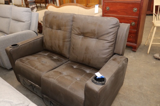 58" Loveseat