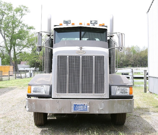 1996 PETERBILT SEMI TRACTOR