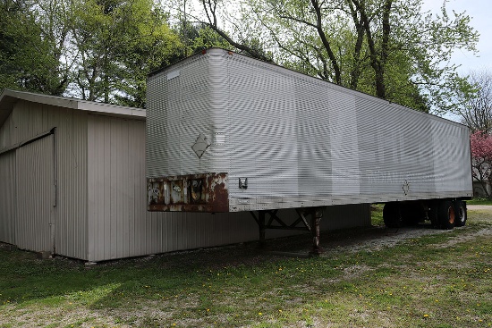 SEMI TRAILER