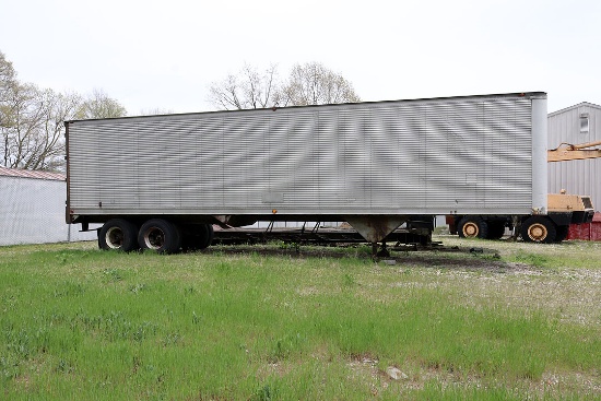 SEMI TRAILER