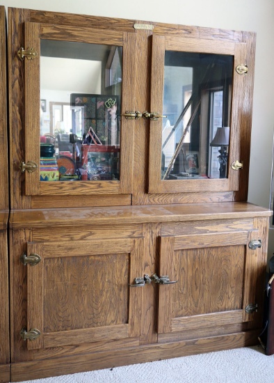 STEPBACK CUPBOARD