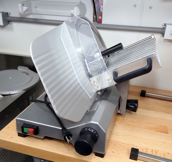 MEAT SLICER