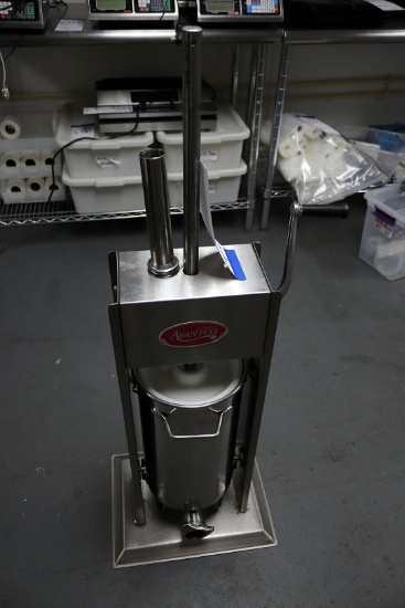 SAUSAGE STUFFER