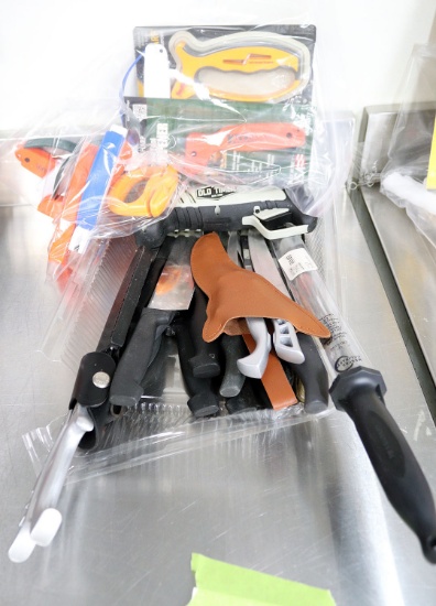 KNIVES & SHEARS