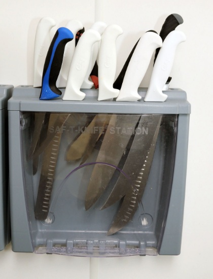 KNIFE STATION & KNIVES