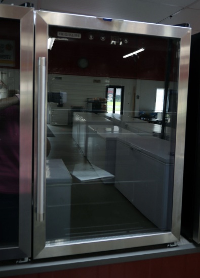 BEVERAGE CENTER