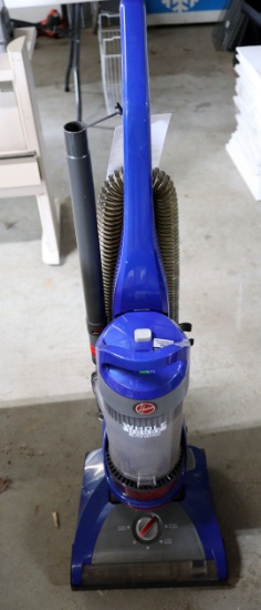 VACUUM CLEANER