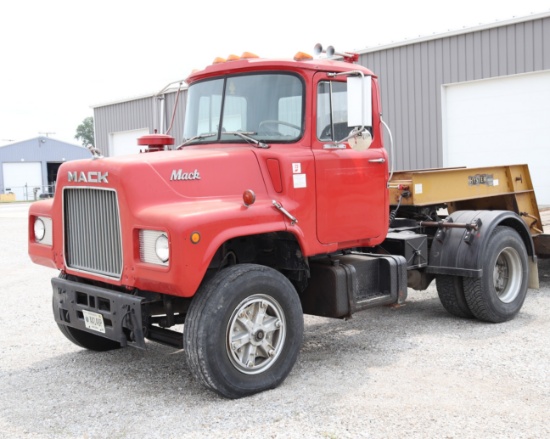 Mack Truck