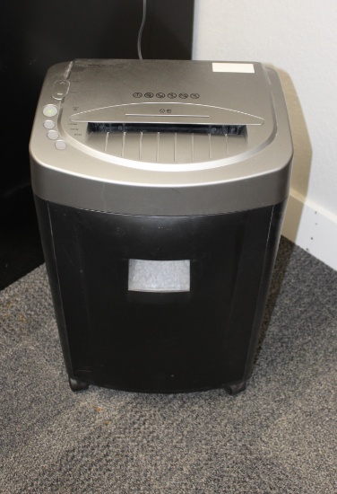 Royal Model MC14MX Paper Shredder