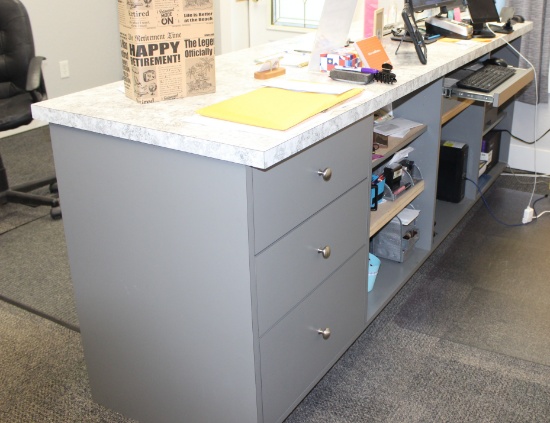 28”x8’ Portable Counter, Contents Not Included