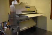 SOMMERSET DOUGH ROLLER