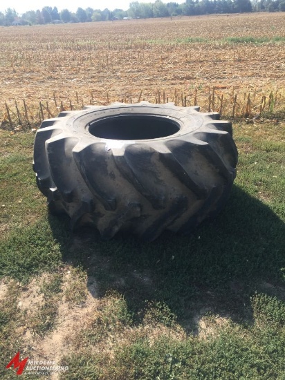 GOODYEAR 30.5-32 TIRE