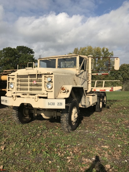AM GENERAL 6x6 MILITARY TYPE TRUCK