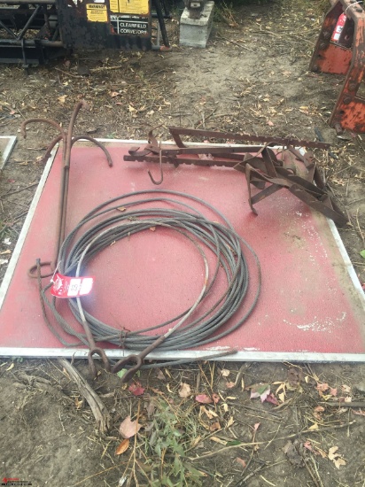 ASSORTED CABLE AND LADDER JACKS