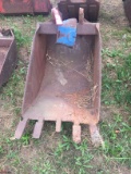 BACKHOE BUCKET WITH TEETH 24
