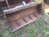 LOADER BUCKET 41