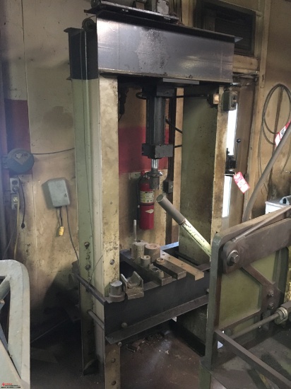 HEAVY DUTY H-FRAME PRESS, 3 PHASE