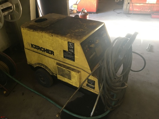 KARCHER PORTABLE POWER WASHER WITH HEAT