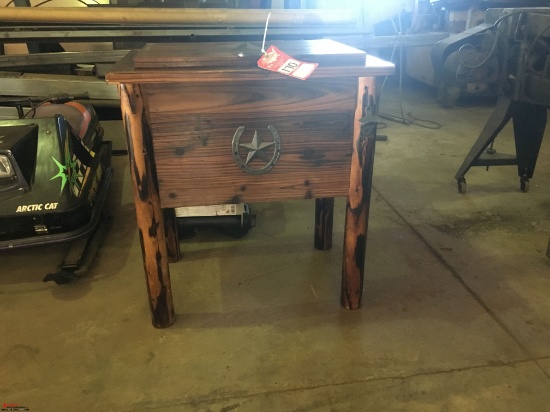 WOODEN WASH TUB TYPE COOLER WITH THERMOS PORTABLE GAS GRILL