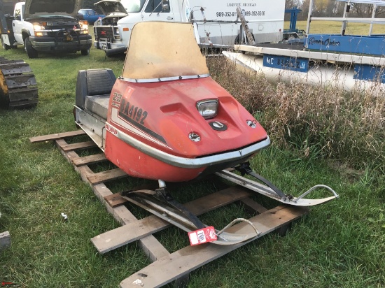 RUPP SNO SPORT 23 SPRINT SNOWMOBILE, RUNNING CONDITION UNKNOWN