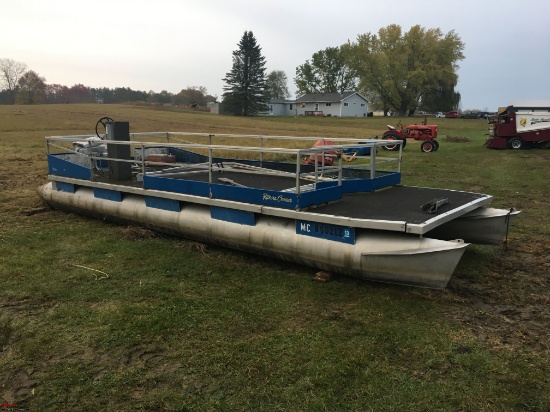 1971 RIVIERA CRUISER PONTOON BOAT, 25' LONG, HULL ID 30771, MC #8502 LZ, SELLS WITH REGISTRATION