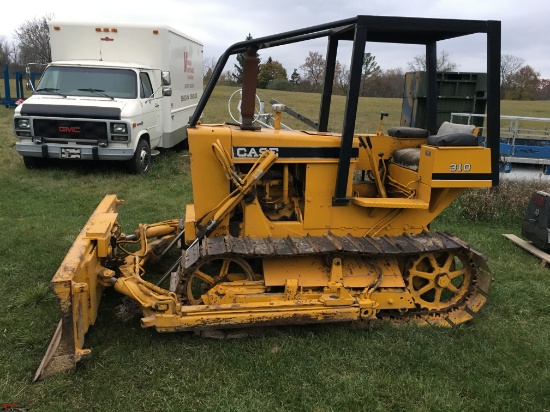 CASE 310 CRAWLER DOZER, 6 WAY BLADE, 14" TRACKS