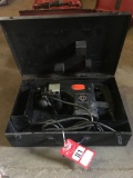 BLACK AND DECKER 5019 ELECTRIC DEMOLITION HAMMER WITH CASE