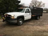 2003 CHEVROLET SILVERADO 3500 STAKE TRUCK, SINGLE AXLE, 6 LITER GAS ENGINE, AUTOMATIC TRANSMISSION, 