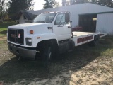 1991 CHEVY GMC C6500 FLATBED CAR HAULER, CAT 3206 DIESEL ENGINE, AUTOMATIC ALLISON TRANSMISSION, SIN