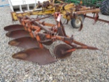 ALLIS CHALMERS 4-BOTTOM PLOW