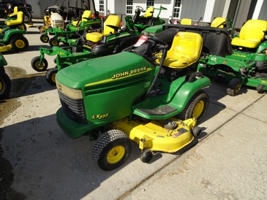 2001 JOHN DEERE LX277 RIDING LAWN MOWER, 48'' DECK, WITH BAGGER, S/N M0L277