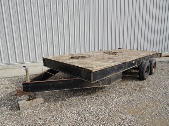 TANDEM AXLE FLAT BED TRAILER, 18' x 7', 2 5/16'' HITCH, SELLS WITH WEIGHT S