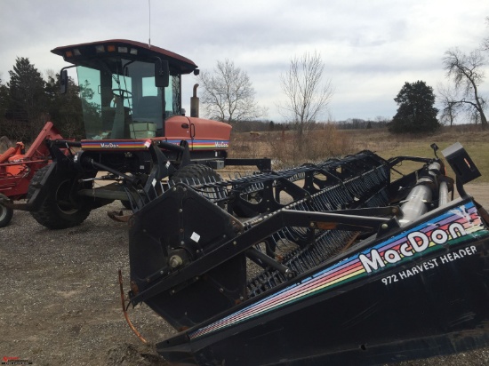 2002 MAC DON 9352 SELF PROPELLED WINDROWER, WITH MACDON 972 HARVEST HEADER,