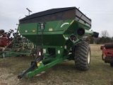 BRENT 674 GRAIN CART, 650 BU, 14'' AUGER, S/N B17150217