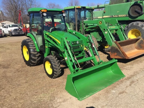 JOHN DEERE 4720 TRACTOR WITH 400 SELF LEVELING LOADER, MFWD, 3PT, PTO, 3-RE