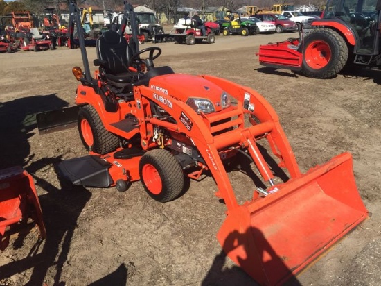 KUBOTA BX2670 COMPACT TRACTOR WITH LA243 LOADER ATTACHMENT, 60'' DECK, 3PT,
