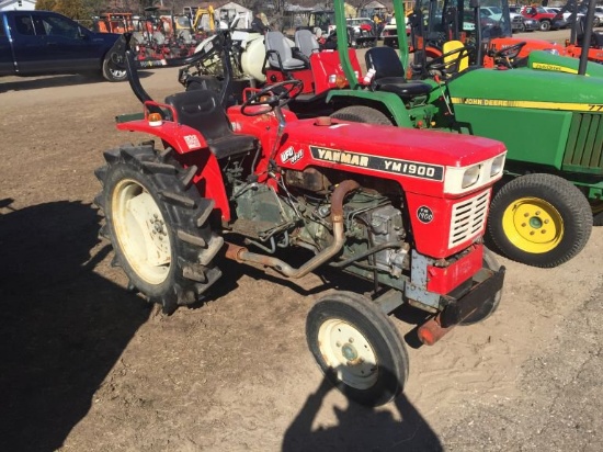 YANMAR YM1900 COMPACT TRACTOR, 2-CYLINDER DIESEL, 8-SPEED TRANS, 3PT, PTO,
