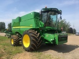 2017 NEW NEVER USED JOHN DEERE S680 COMBINE, PRWD, PREMIUM CAB, VENTILATED