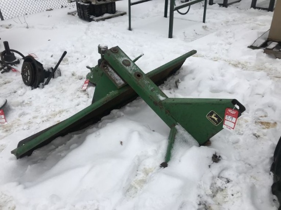 JOHN DEERE 65 BACK BLADE, 80'', 3PT, BENT, HAS A PATCH