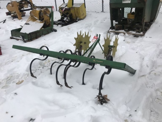 2-ROW CULTIVATOR, 3PT, PAINTED AS JOHN DEERE