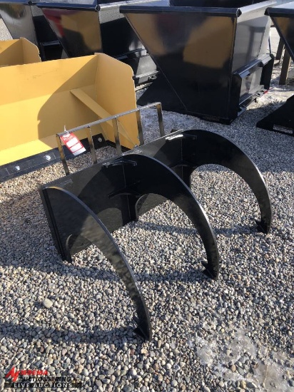 BEAVER CLAW TRIPPLE SKID STEER MOUNT