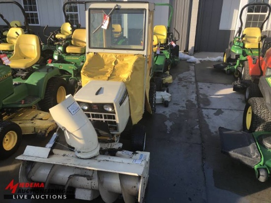 1983 CUB CADET 782, FACTORY CAB, SNOW BLOWER, 50'' DECK