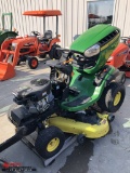 JOHN DEERE D 140 RIDING LAWN MOWER, 38'' DECK, NON RUNNING, 9-135895