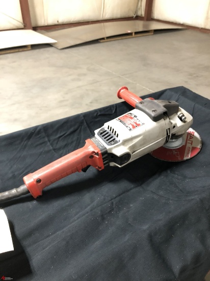 MILWAUKEE 9 INCH ELECTRIC ANGLE GRINDER