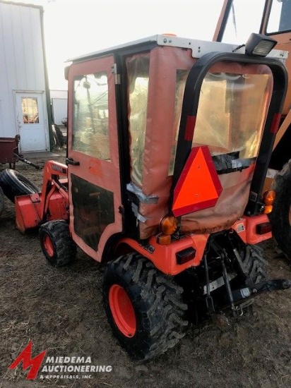 KUBOTA TRACTOR W/LOADER, 750 HOURS SHOWING